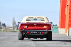 Image 7/26 of Aston Martin V8 Volante (1988)