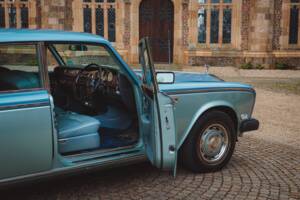 Image 20/42 of Rolls-Royce Silver Shadow II (1977)