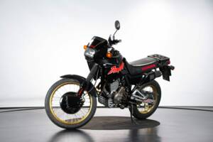 Image 8/38 de Honda NX 650 Dominator (1988)
