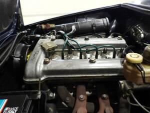 Bild 6/10 von Alfa Romeo Alfetta GTV 2000 (1978)