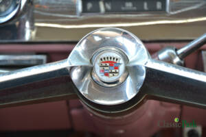 Image 34/50 of Cadillac de Ville Touring Sedan (1958)