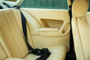 Bild 34/50 von Ferrari 400i (1980)