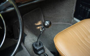 Image 53/65 de Volkswagen Karmann Ghia 1600 (1971)