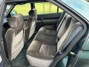 Image 22/30 of Alfa Romeo 164 2.0 (1992)