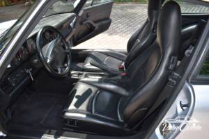 Afbeelding 49/73 van Porsche 911 Carrera (1995)