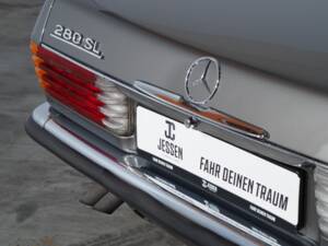 Immagine 21/51 di Mercedes-Benz 280 SL (1985)
