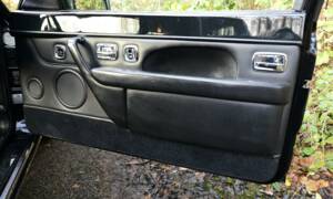 Bild 32/50 von Bentley Continental R (1994)