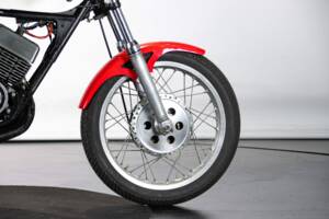Afbeelding 36/50 van Yamaha 175 GP Special (1975)