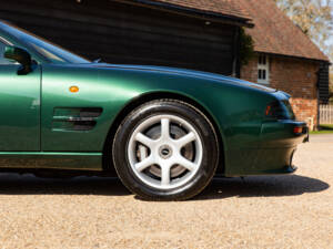 Imagen 58/80 de Aston Martin V8 Coupé (1996)