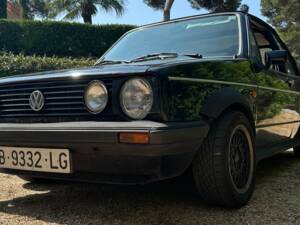 Bild 4/7 von Volkswagen Golf I Cabrio GLi 1.6 (1979)