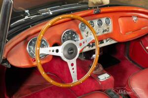Obraz 11/19 pojazdu Daimler SP 250 (1962)