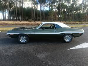 Image 10/36 of Dodge Challenger R/T (1970)