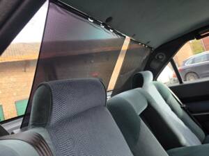 Bild 42/55 von Alfa Romeo 164 2.0 (1989)