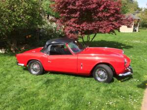 Image 18/68 of Triumph Spitfire Mk II (1965)