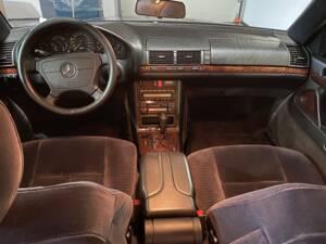 Image 13/49 of Mercedes-Benz S 500 L (1996)