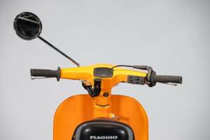Afbeelding 22/33 van Piaggio Vespa 50 N Special (1974)