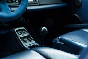 Afbeelding 42/61 van Porsche 911 Carrera 4 (1990)