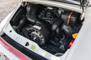 Bild 78/90 von Porsche 911 Carrera RS (1992)