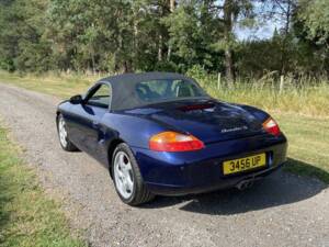 Image 36/50 of Porsche Boxster S (2001)