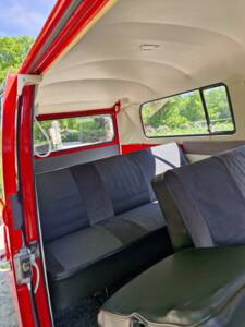 Bild 15/24 von Volkswagen T2a minibus (1968)