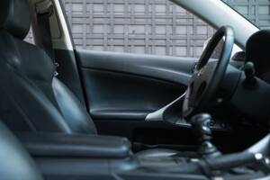 Bild 28/50 von Lexus IS 220d (2006)