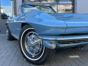 Bild 19/22 von Chevrolet Corvette Sting Ray Convertible (1963)