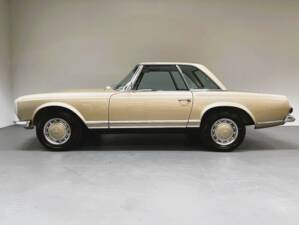 Image 5/15 of Mercedes-Benz 250 SL (1967)