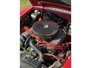 Image 11/15 of MG MGB GT V8 (1973)