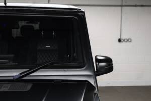 Bild 41/50 von Mercedes-Benz G 63 AMG (lang) (2017)