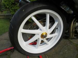 Afbeelding 25/41 van Honda VFR 400R (1992)