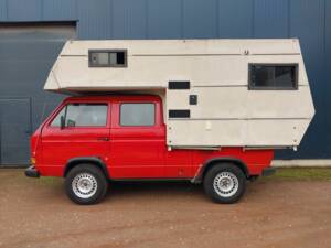 Immagine 5/8 di Volkswagen T3 Camper 2.1 Syncro (1989)