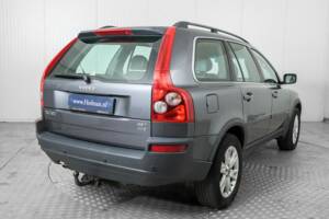 Image 21/43 of Volvo XC90 2.5T (2005)
