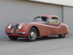 Immagine 4/82 di Jaguar XK 120 FHC (1953)