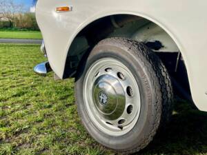 Image 12/32 of Alfa Romeo Giulia 1600 Sprint (1963)