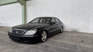 Bild 10/88 von Mercedes-Benz S 500 (2001)