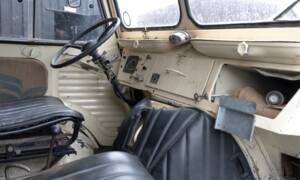 Image 4/20 de Citroën HY (1957)