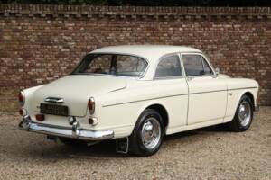 Image 2/50 of Volvo P 123 GT (1969)