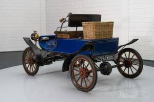 Bild 7/8 von Surrey 03 De Luxe (1958)