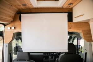 Bild 16/50 von MAN TGE 180 "The Adventurer" (2022)