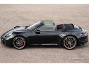 Image 4/39 de Porsche 911 Carrera 4S (2019)