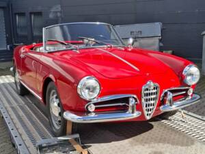Image 1/8 de Alfa Romeo Giulietta Spider (1957)