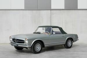 Imagen 5/41 de Mercedes-Benz 280 SL (1971)