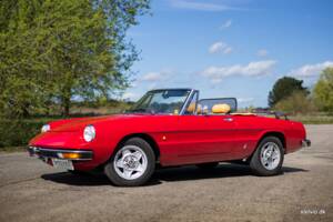 Afbeelding 3/42 van Alfa Romeo 2000 Spider Veloce (1980)