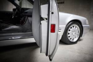 Immagine 62/95 di Mercedes-Benz SL 600 (1998)