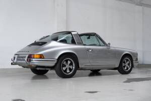 Image 6/41 de Porsche 911 2.4 E (1973)