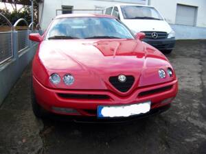 Immagine 3/15 di Alfa Romeo GTV 2.0 Twin Spark (1996)