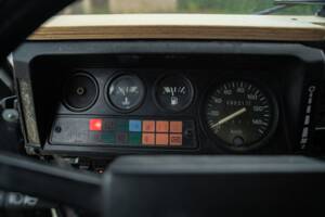 Bild 45/50 von Land Rover 90 (1985)
