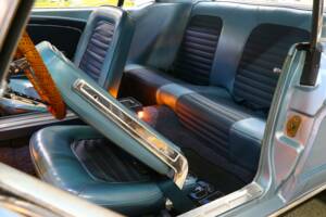 Bild 19/24 von Ford Mustang 200 (1966)