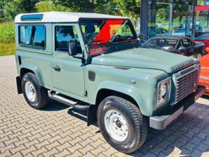 Bild 4/14 von Land Rover Defender 90 (2015)