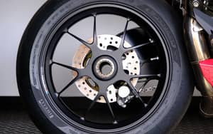 Image 16/98 of Ducati 1098 R (2010)